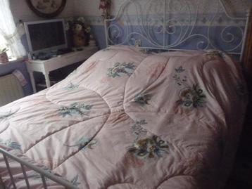 dekbed sprei beschikbaar voor biedingen