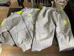 Jongens adidas trainingspak maat 116, Kinderen en Baby's, Ophalen, Adidas, Gebruikt, Sport- of Zwemkleding