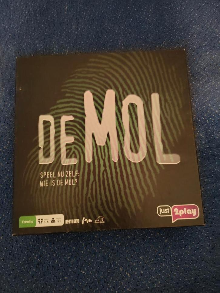 Wie is de Mol? Groot Bordspel als nieuw, Hobby en Vrije tijd, Gezelschapsspellen | Bordspellen, Zo goed als nieuw, Drie of vier spelers