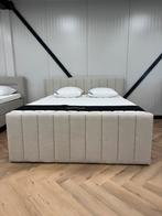 BOXSPRING TEDDY BEIGE BOUCLÉ BED TEDDY BED, Verzenden, Beige, TEDDY BOUCLÉ, 180 cm