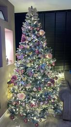 Kunstkerstboom Vancouver 240cm Besneeuwd Zo goed als nieuw!, Diversen, Ophalen, Zo goed als nieuw