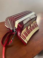 Accordeon Super B Buruni, Muziek en Instrumenten, Accordeons, Ophalen, Zo goed als nieuw, Overige merken, Met riemen