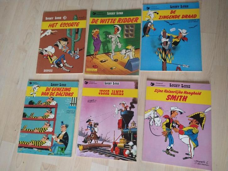 Lucky Luke 6 stripboeken, Boeken, Stripboeken, Gelezen, Meerdere stripboeken, Ophalen of Verzenden