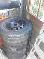 4 x velg met winterbanden Pirelli 195 / 65 R 15, Ophalen