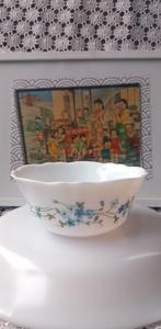 Arcopal kommetje kom Veronica Myosotis Blauw Wit bloemenpatr, Huis en Inrichting, Keuken | Servies, Overige materialen, Ophalen of Verzenden