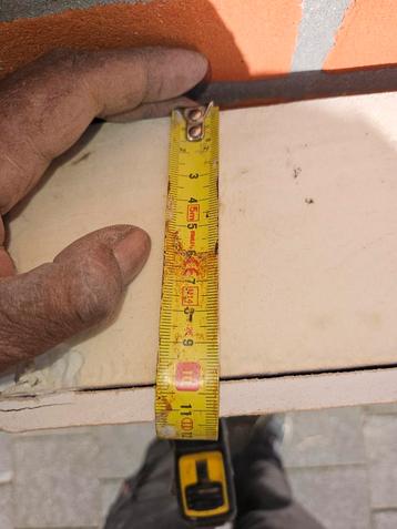 Pirplaat + korrels10cm met 1.25 cm gips plus 9cm van 120x120 beschikbaar voor biedingen