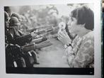 Flower Power Fotogravure - Jaren 60/70, Ophalen of Verzenden