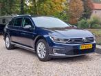 Volkswagen Passat GTE 2016 – Hybride – Zeer nette staat, Stof, Blauw, Grijs, 93 €/maand