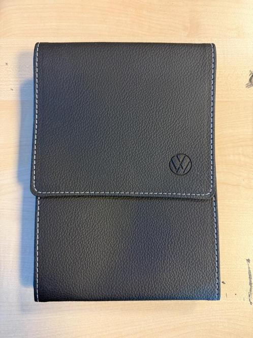Nieuw origineel Volkswagen mapje voor in de auto papieren, Auto diversen, Auto-accessoires, Nieuw, Ophalen of Verzenden