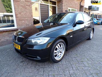 BMW 3-serie 318i High Executive beschikbaar voor biedingen