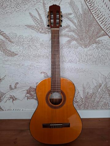 Minyard Martinez Klassieke Gitaar beschikbaar voor biedingen