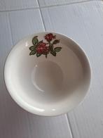 Wedgwood Moss Rose Schaaltje, Ophalen of Verzenden