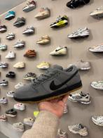 Nike SB Dunk Low Cool Grey Gum - Nieuw!, Kleding | Heren, Schoenen, Nieuw, Sneakers of Gympen, Nike, Korulifestyle@gmail.com