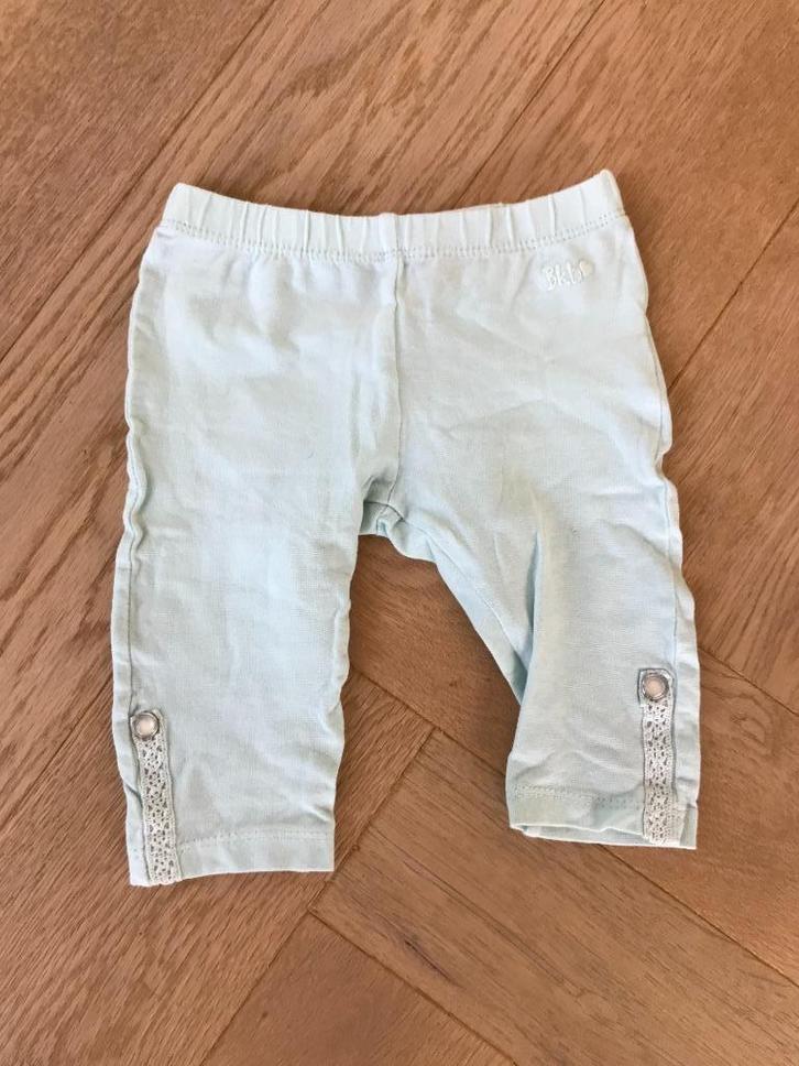 Leuk lichtblauw broekje mt 68 Bakkaboe, Kinderen en Baby's, Babykleding | Maat 68, Gebruikt, Meisje, Broekje, Ophalen of Verzenden