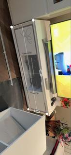 Moderne TV Meubel, Huis en Inrichting, Ophalen, Gebruikt, 150 tot 200 cm, 25 tot 50 cm