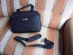 laptop tas, Computers en Software, Laptoptassen, Ophalen of Verzenden, 17 inch of meer, Zo goed als nieuw, Schoudertas