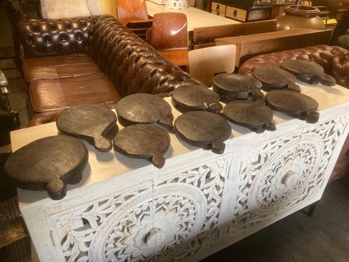 Antieke houten bajot plankjes dienblad offertafel uit India, Antiek en Kunst, Antiek | Woonaccessoires, Ophalen