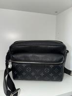 Louis Vuitton | Outdoor Messenger Bag Men (Zwart), Ophalen, Zo goed als nieuw, Zwart