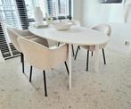 Boucle stoelen 4 st.  - ovale eettafel 2x1 Loods 5 VT Wonen, Huis en Inrichting, Ophalen, Zo goed als nieuw, Westwing Lifestyle