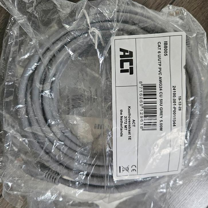 4x Grijze 5MU/UTP CAT6 patchkabel RJ45, Computers en Software, Pc- en Netwerkkabels, Nieuw, Ophalen of Verzenden