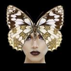 Glasschilderij. Vrouw met vlinder GL-153, Minder dan 50 cm, Nieuw, Schilderij, Ophalen of Verzenden