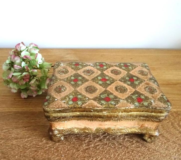 Italiaans houten handbeschilderd doosje, juwelendoosje, Antiek en Kunst, Antiek | Woonaccessoires, Verzenden