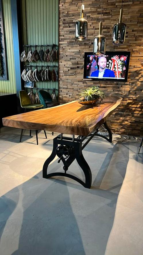 Verstelbare Dinertafel | Suar Blad | Design Showroommodel, Huis en Inrichting, Tafels | Statafels, Nieuw, Ophalen of Verzenden
