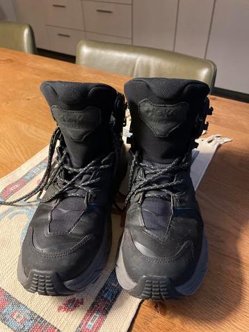 HOKA Wandelschoenen Maat 40 (valt als 38-38.5) beschikbaar voor biedingen