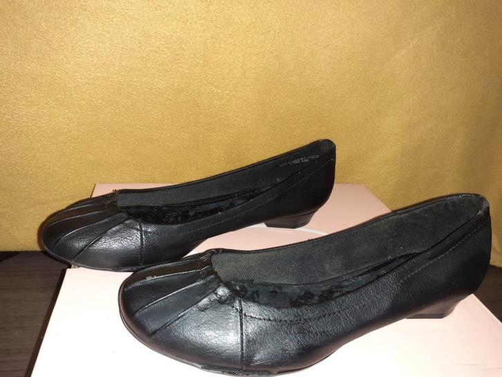 Leuke zwarte muiltjes maat 39, Kleding | Dames, Schoenen, Zo goed als nieuw, Sandalen of Muiltjes, Zwart, Ophalen of Verzenden