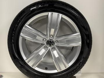 19 inch Origineel Volkswagen Tiguan 235/50/19 Pirelli et43 beschikbaar voor biedingen