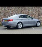 BMW 5-Serie 528I 180KW Sedan Aut8 2013 Grijs, Auto's, Automaat, 2000 kg, Particulier, Zilver of Grijs