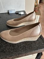 Tamaris sleehak maat 39, Kleding | Dames, Schoenen, Tamaris, Schoenen met lage hakken, Overige kleuren, Ophalen of Verzenden