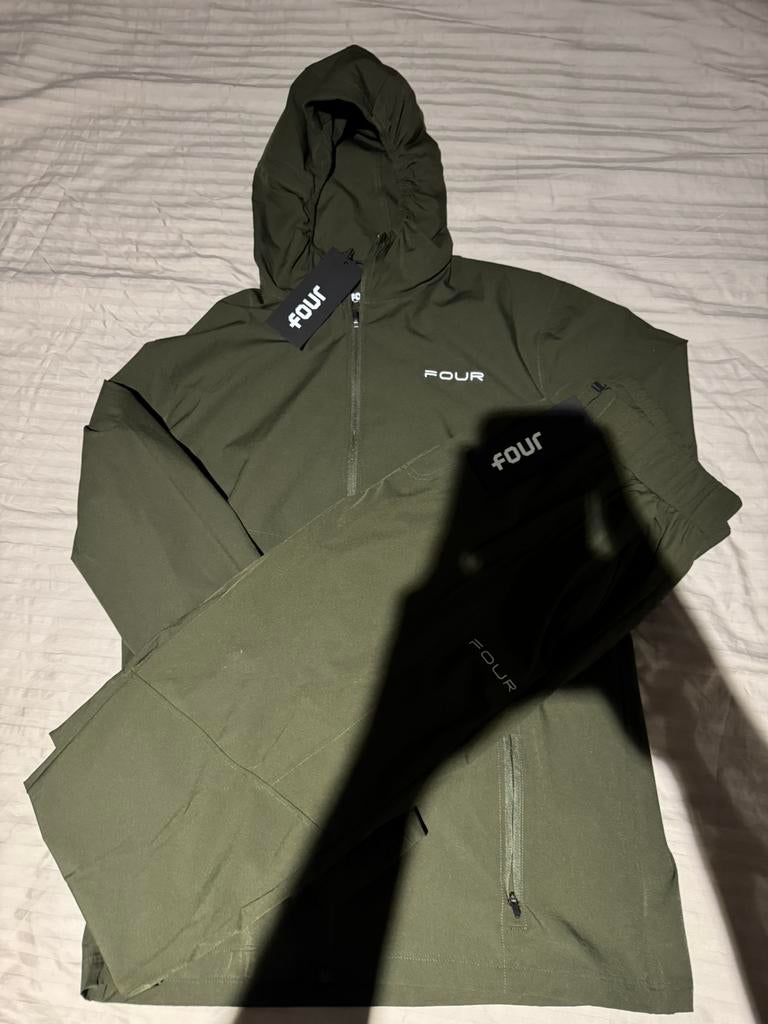 FOUR Amsterdam trainingspak, Ophalen of Verzenden, Nieuw, Regenjas, Heren