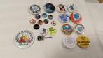 Vintage buttonverzameling 70s–90s – Elvis, Doe Maar, Grolsch, Verzamelen, Retro, Ophalen of Verzenden, Overige typen