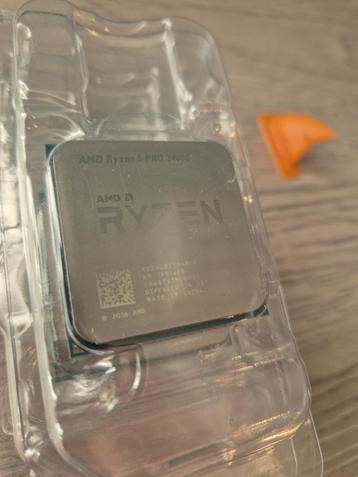 AMD RYZEN 5 2400G Tray - VEGA 11 - Quad core @ 3,6GHz-3,9GHz beschikbaar voor biedingen