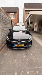 Mercedes-Benz A-Klasse A160 1.6 75KW 2017 Zwart, Auto's, Mercedes-Benz, Voorwielaandrijving, Zwart, 4 cilinders, USB