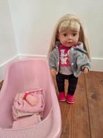 Baby born big sister + bad + 4 sets kleding + accessoires, Ophalen of Verzenden, Zo goed als nieuw, Babypop