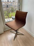 Eames bureaustoel, Huis en Inrichting, Gebruikt, Bureaustoel, Bruin, Ophalen