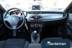 Alfa Romeo Giulietta 1.4 T 170PK Distinctive, Voorwielaandrijving, Stof, Gebruikt, Origineel Nederlands