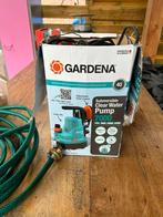 Weinig gebruikte gardena waterpomp met slang, Ophalen of Verzenden, Zo goed als nieuw, Elektrisch