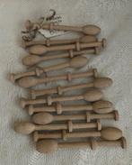 Brocante houten kantklos - klosjes, Ophalen of Verzenden