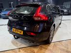 Volvo V40 2.0 D4 Summum|Trekhaak|Memory|Leder|Keyless|Stoelv, Auto's, Volvo, Voorwielaandrijving, Gebruikt, Zwart, Bedrijf