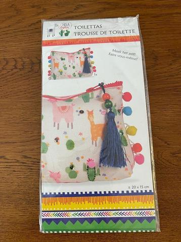 "Toilettas om zelf te maken"   'Lama' Nieuw in de Verpakking beschikbaar voor biedingen