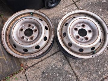 Gratis 2 velgen 15 inch  beschikbaar voor biedingen