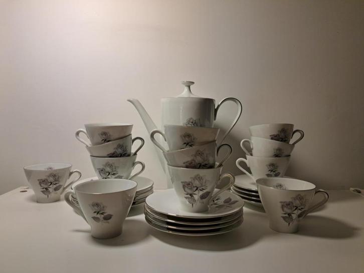 Vintage servies Kronester Bavaria Black Rose, Antiek en Kunst, Antiek | Servies compleet, Ophalen