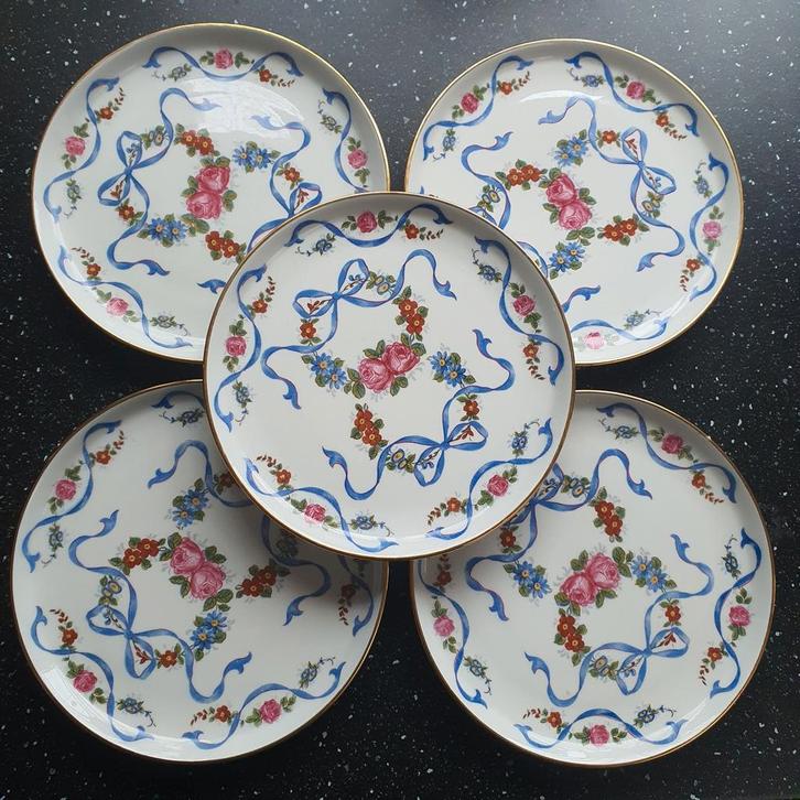 Pillivuyt Bordjes 18cm - Goudrand & Bloemen, Huis en Inrichting, Keuken | Servies, Ophalen of Verzenden