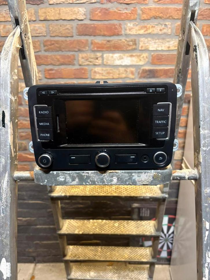 Navigatie ( met scherm ), Auto diversen, Autoradio's, Zo goed als nieuw, Ophalen of Verzenden