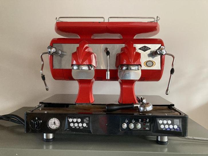 Astoria Sibella 2groeps horeca espressomachine (CMA), Witgoed en Apparatuur, Koffiezetapparaten, Gebruikt, Koffiebonen, Espresso apparaat
