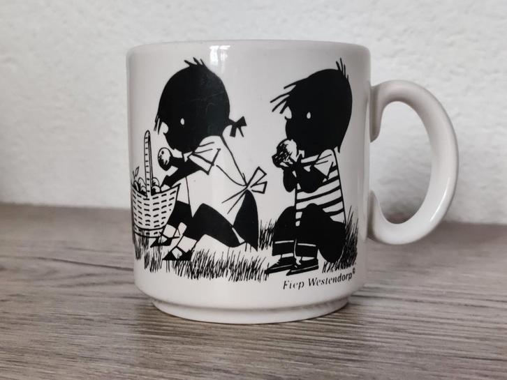 Jip en Janneke Vintage Beker Mok, Huis en Inrichting, Keuken | Servies, Kop(pen) en/of Schotel(s), Overige stijlen, Ophalen of Verzenden