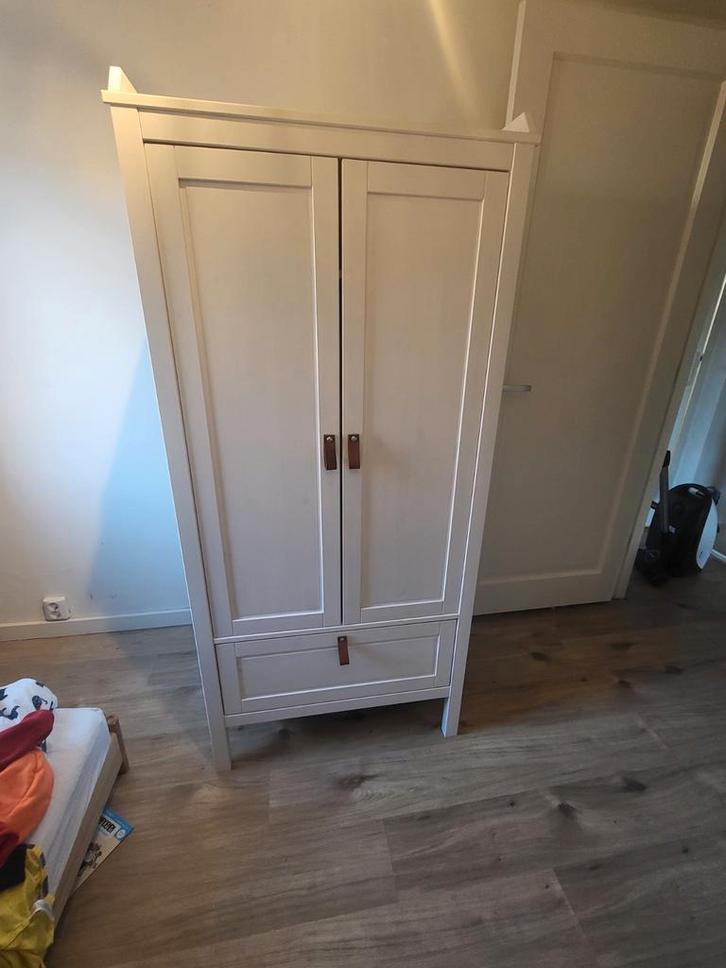 Ikea Sundvik kledingkast, Kinderen en Baby's, Kinderkamer | Commodes en Kasten, Gebruikt, Kast, 105 cm of meer, 75 tot 100 cm